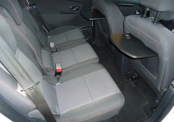 Renault Grand Scenic cena 32900 przebieg: 127000, rok produkcji 2014 z Stąporków małe 211